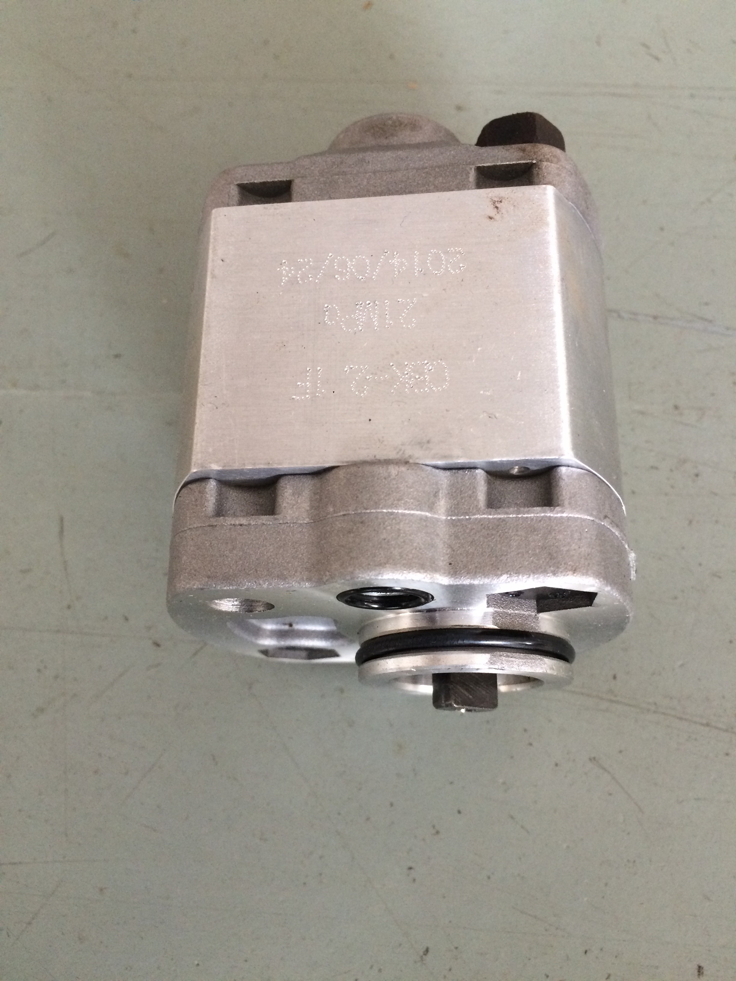 Commercial 12vdc Hydraulic Pumps , Agricultural  Hand Gear Pump Hydraulic